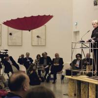 Bazon Brock in der Temporären Kunsthalle Berlin